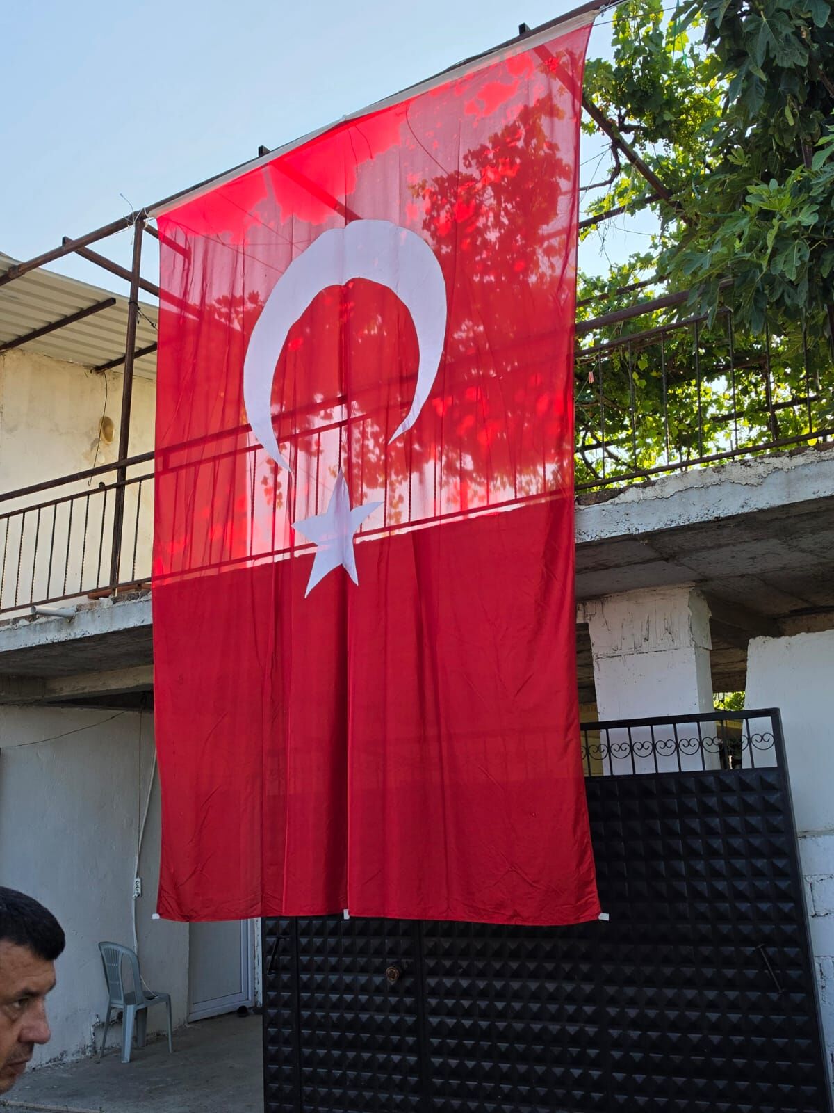 İncirliova'da Şehit Ocağına Türk Bayrağı Asıldı-1