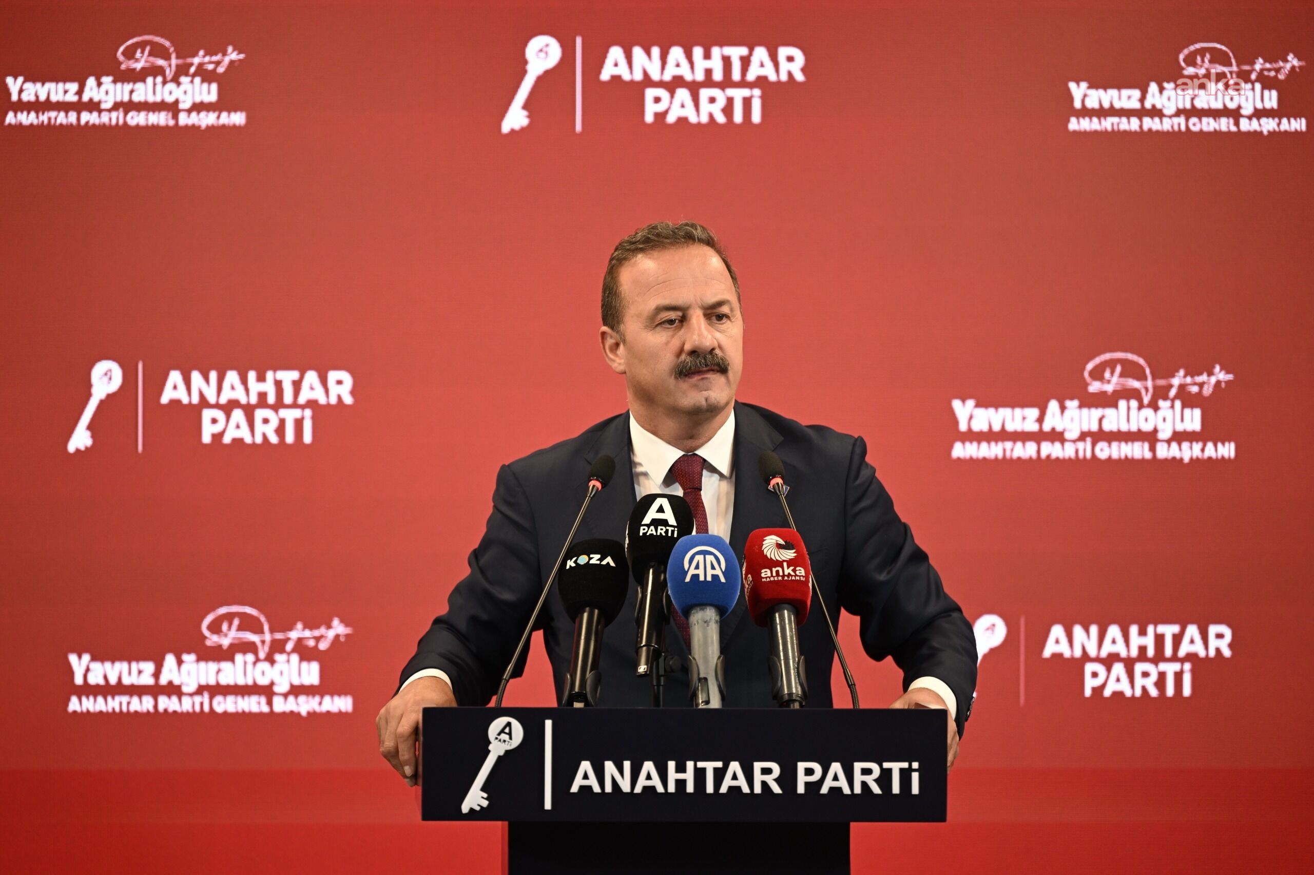 Yavuz Ağıralioğlu: "Ekonomi yalnızca faizi artırarak veya düşürerek yönetilmez"