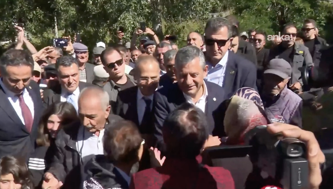 Özel: "YENİ Parti gelince adamı olan değil arkada kalanlar öne gelecek"