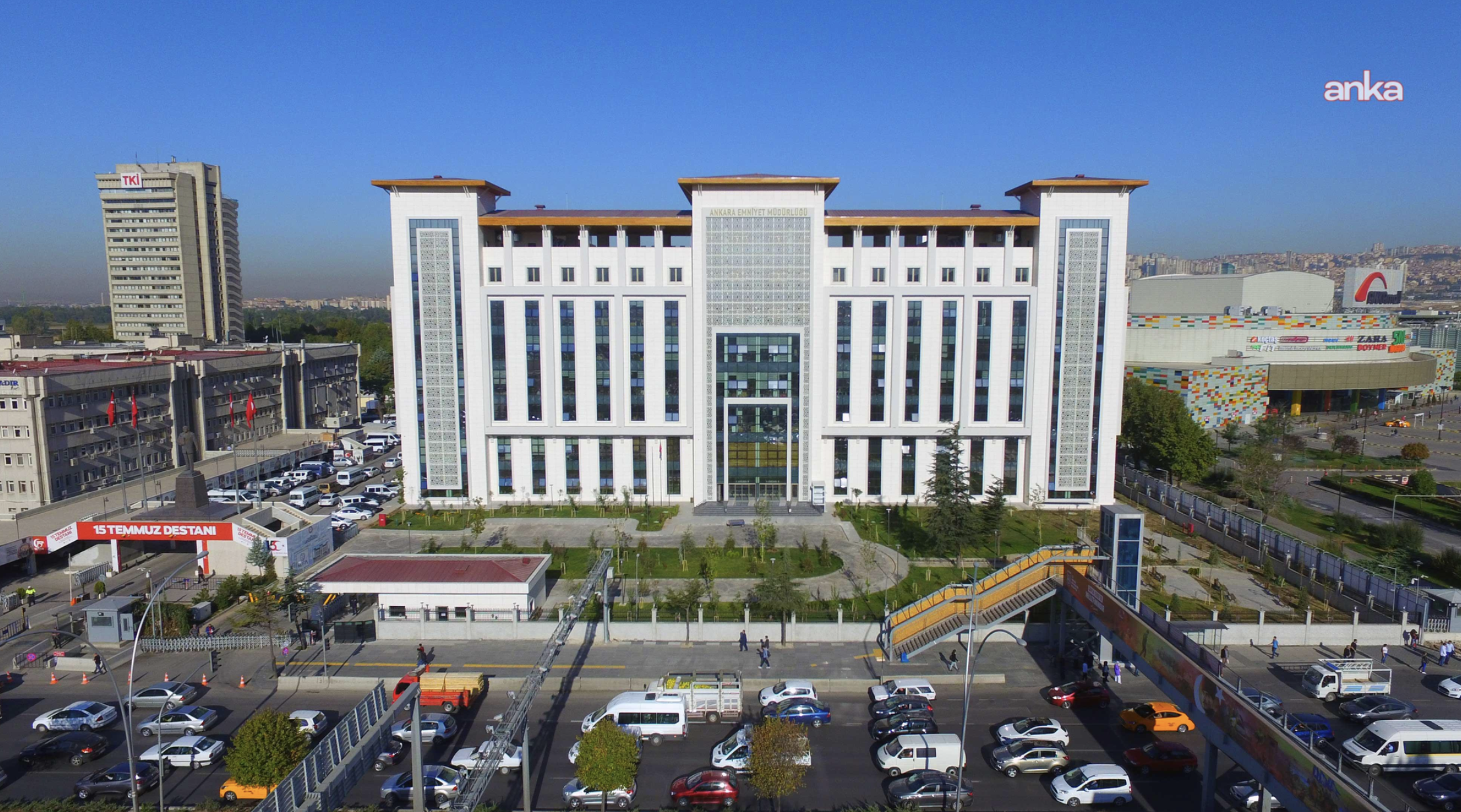 EGM: "Yasa dışı bahis ve sanal kumardan uzak durun"