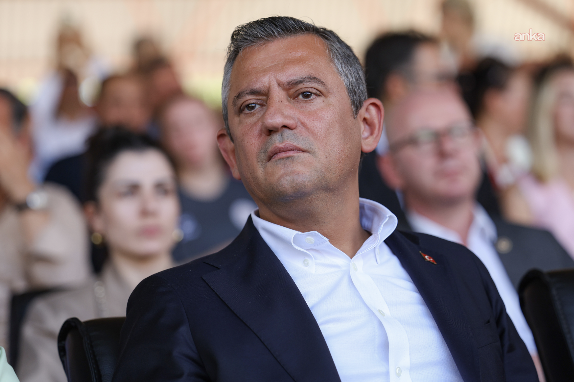 Özgür Özel: “Avrupa’ya mesajımız açıktır: Türkiye için yeni bir başlangıcın zamanı gelmiştir”