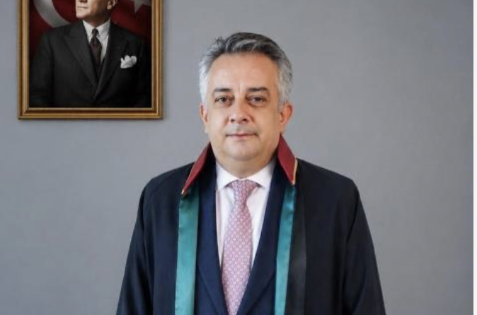 Aydın Barosu Başkan Arslan'la devam dedi!