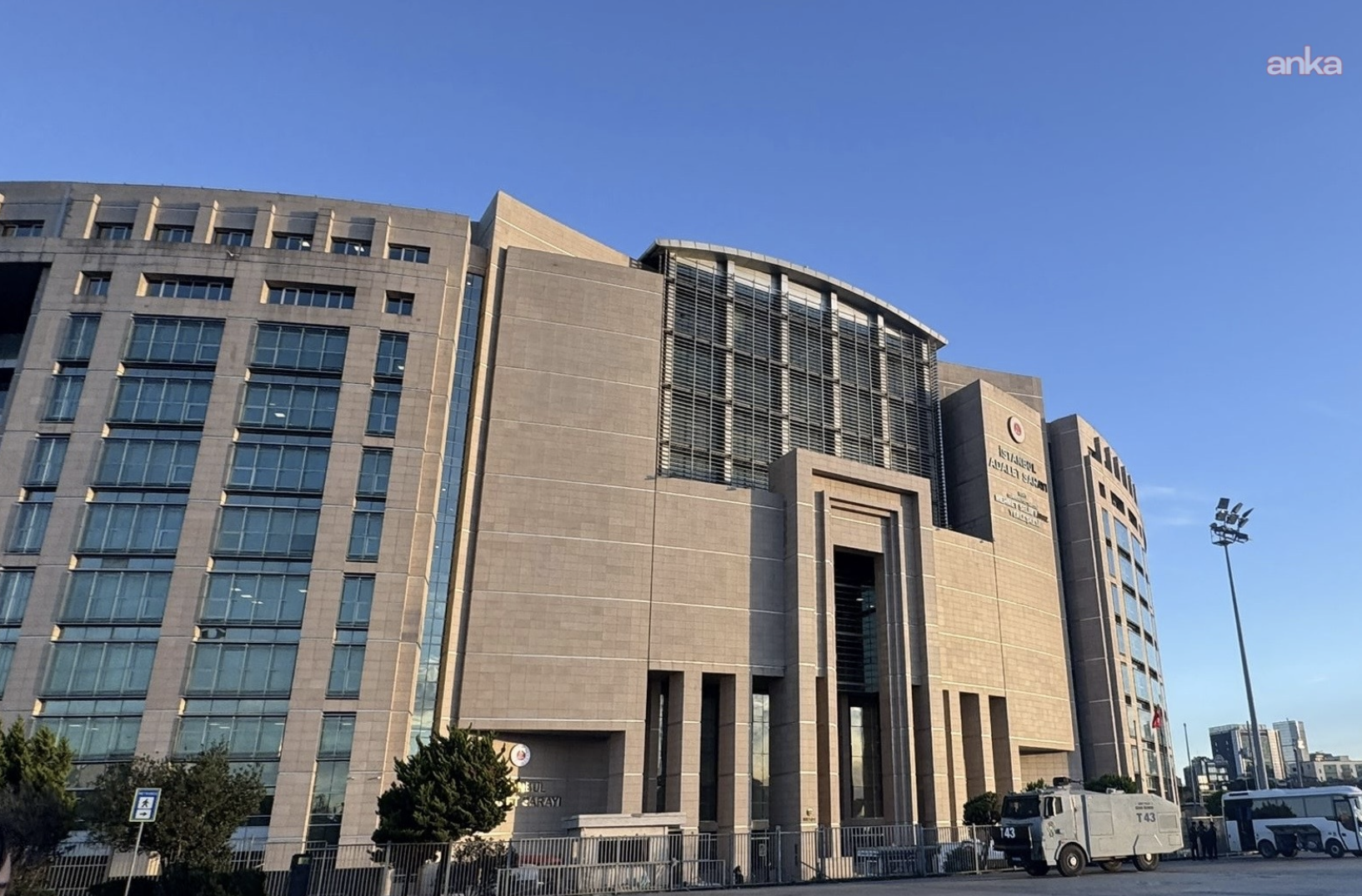 Fon soruşturması kapsamında 5 kişi gözaltına alındı
