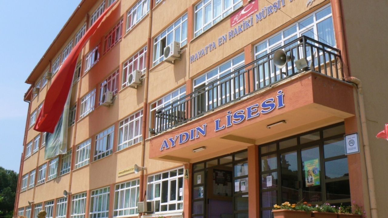 Aydın Lisesi'nin 'IT'S MY LIFE' isimli eTwinning Projesi sona erdi