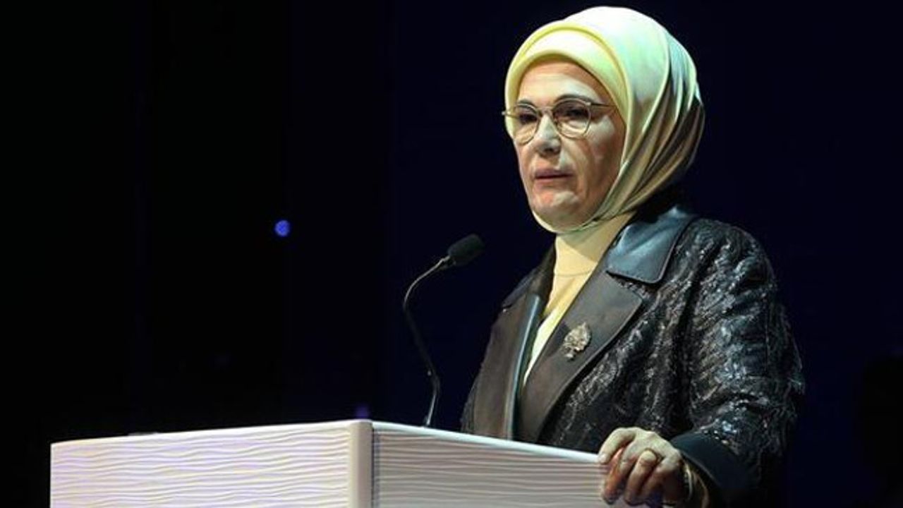Emine Erdoğan'dan kadınlara "sürdürülebilir dünya inşa edelim" çağrısı