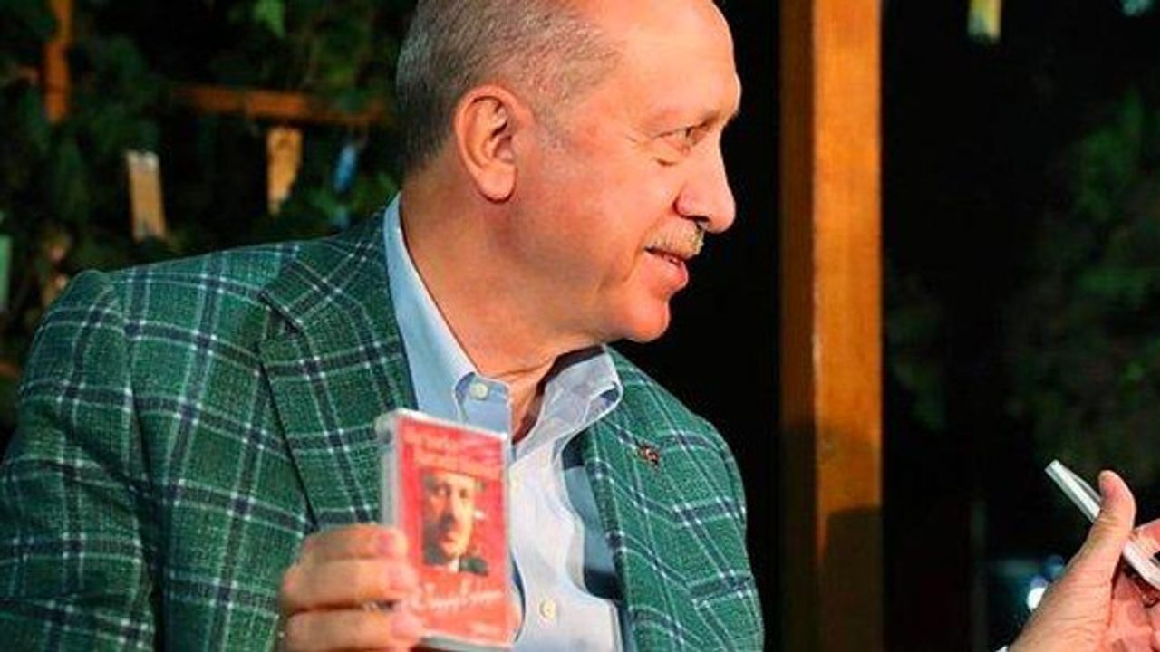 Erdoğan'a Ahmet Arif Şiiriyle Yapılan Eleştiriye 50 Bin TL Tazminat Cezası