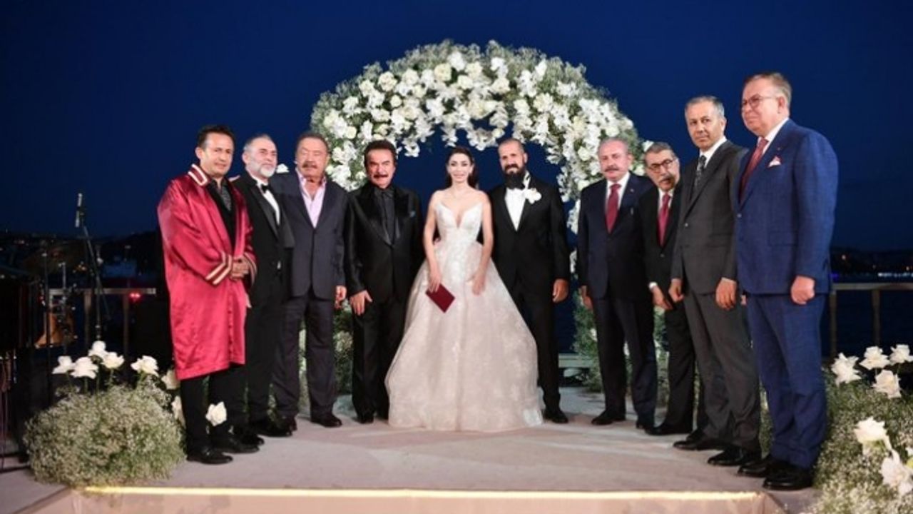 Orhan Gencebay'ın oğlu Gökhan Gencebay Seda Han Özmen ile evlendi!