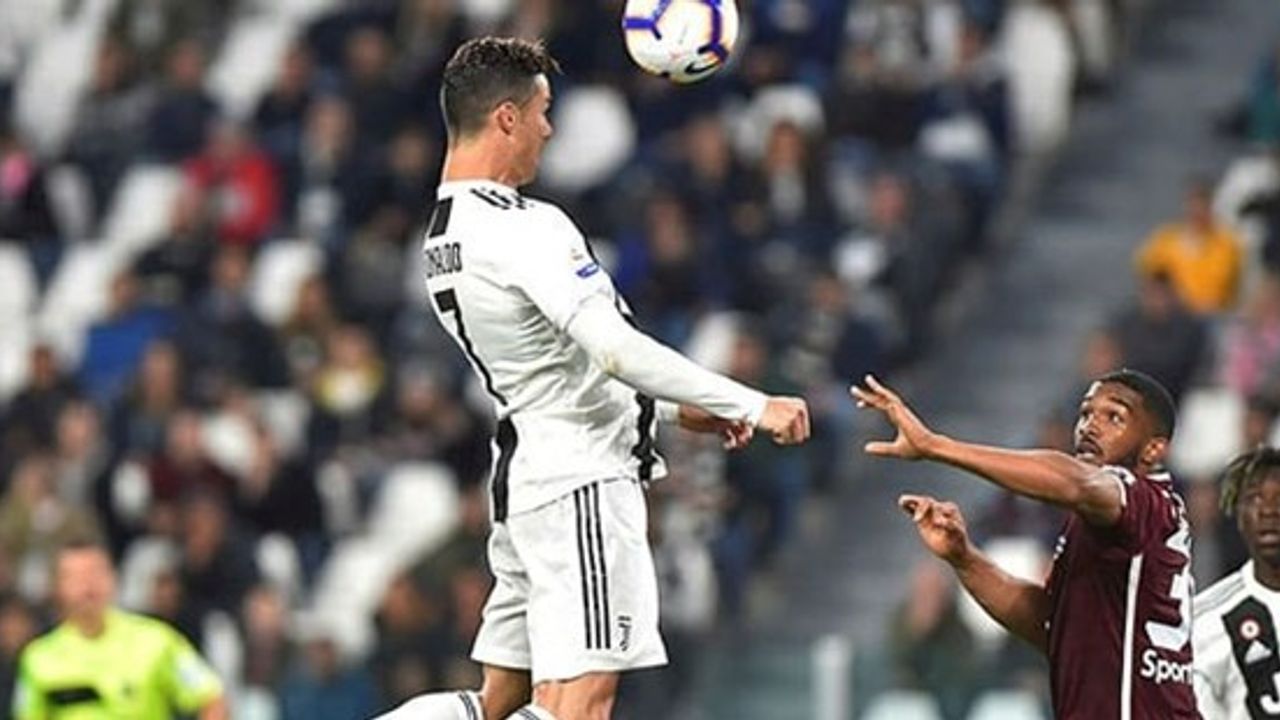 Şampiyon Juventus 1 puanı Ronaldo'yla aldı