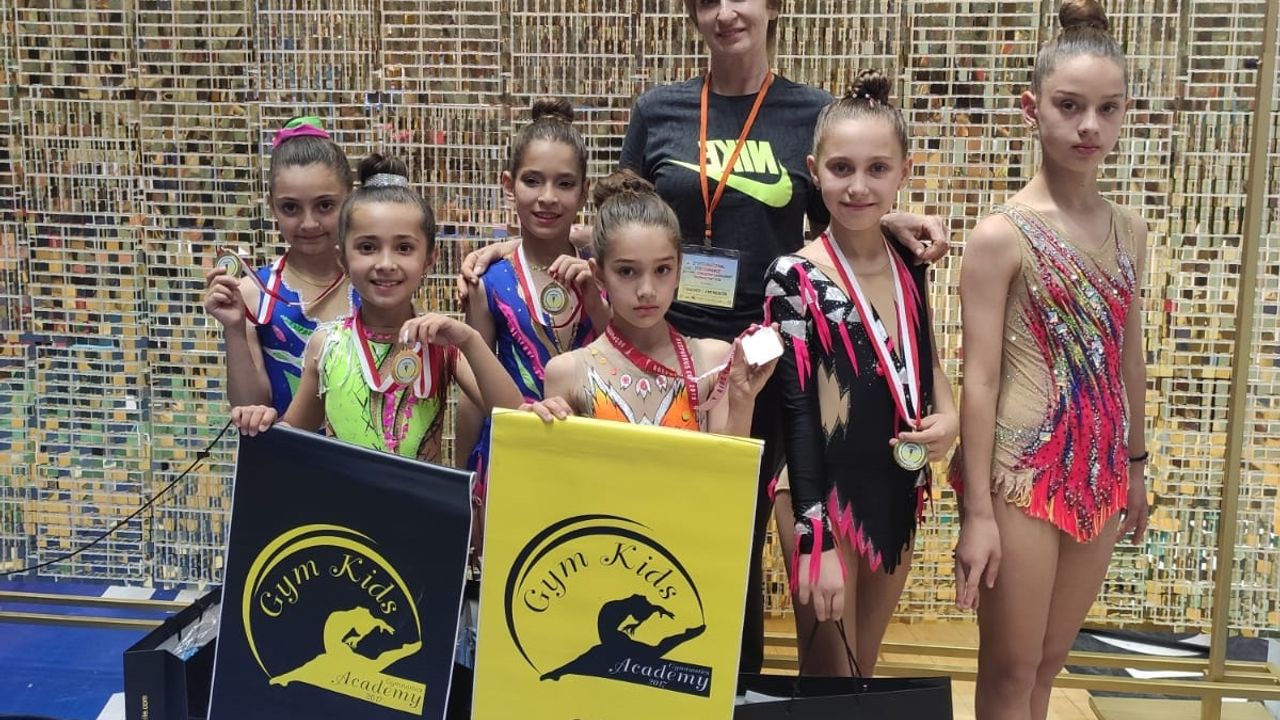 Gym Kids Akademi, İstanbul'dan madalyalarla döndü