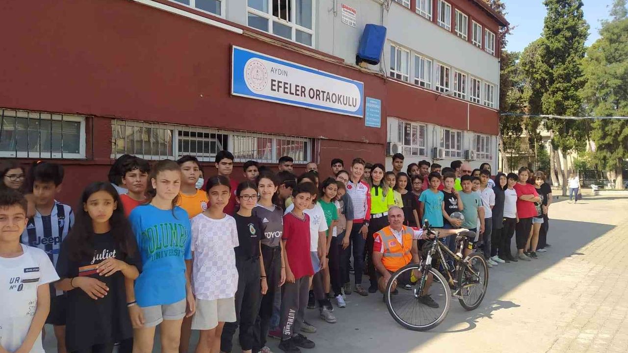 Aydın’da öğrencilere güvenli bisiklet kullanımı eğitimi
