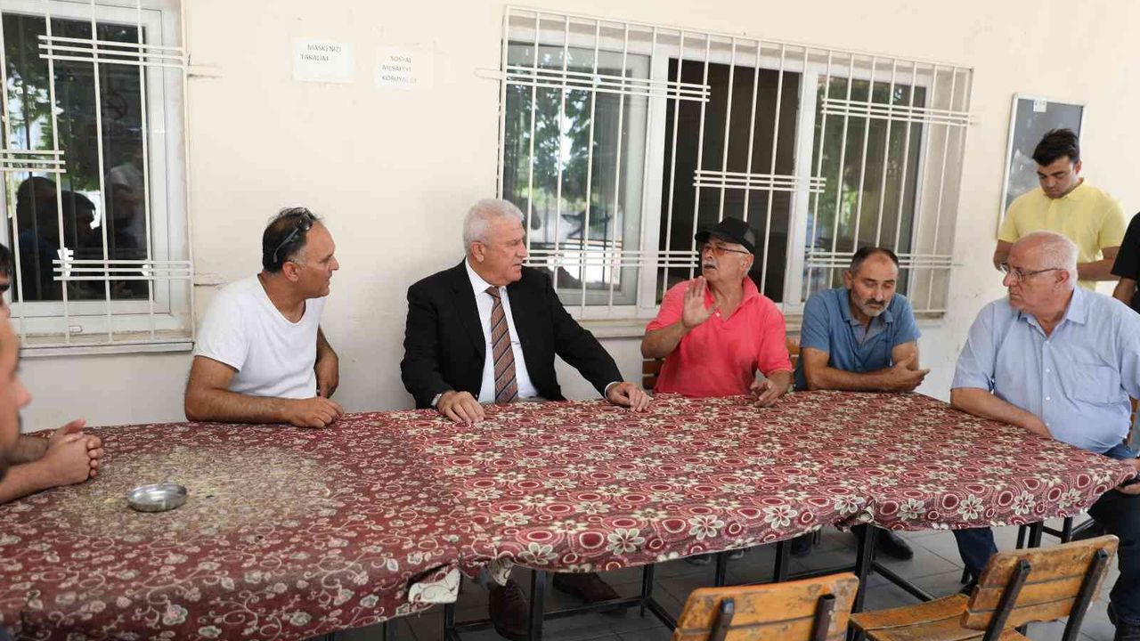 Başkan Atay, fırtınadan etkilenen Kocagür mahalle sakinleri ile buluştu