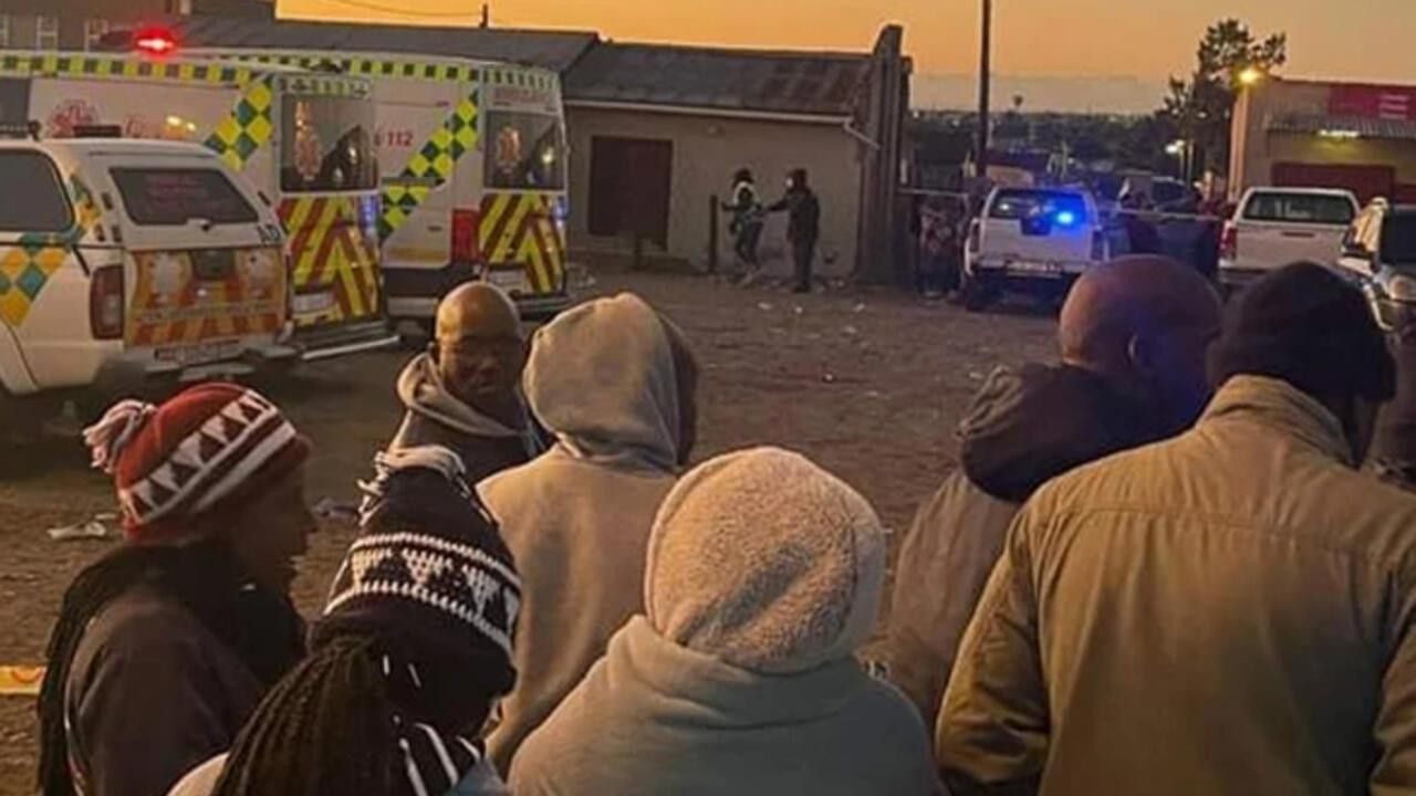 Güney Afrika’da gece kulübünde 17 kişinin cansız bedeni bulundu