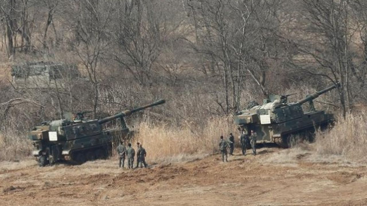 Güney Kore, Kuzey Kore'yi düşman ilan etti