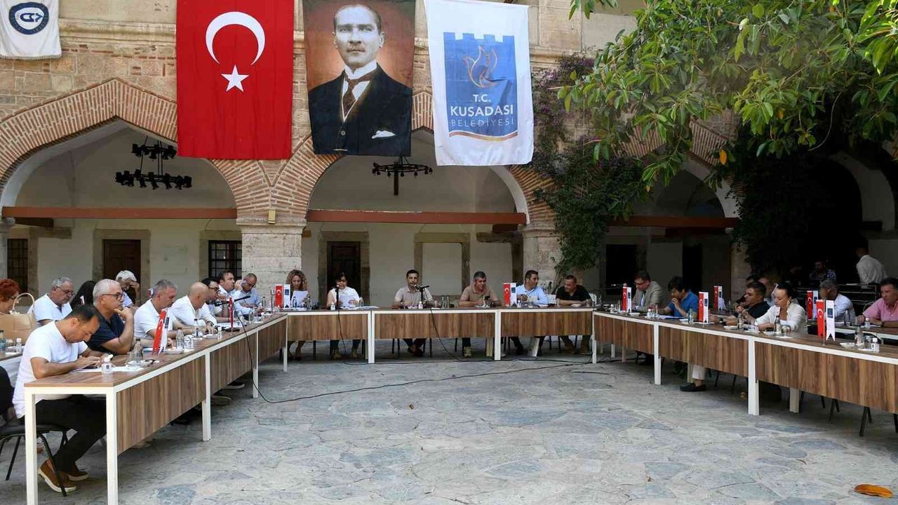 Kuşadası Belediye Meclisi Haziran ayı toplantısı yapıldı