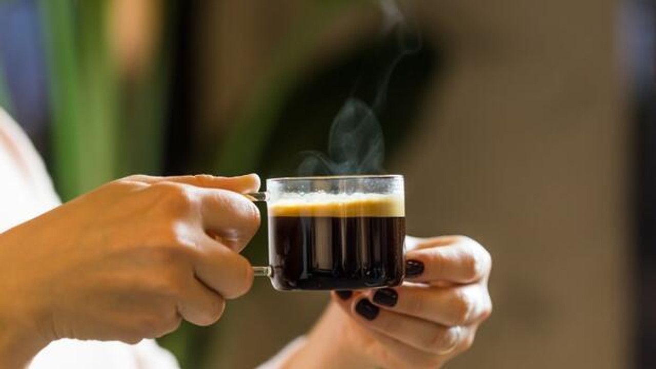 Bir fincan kahve ritm bozukluğunu azaltıyor! Ancak tüketirken dikkat