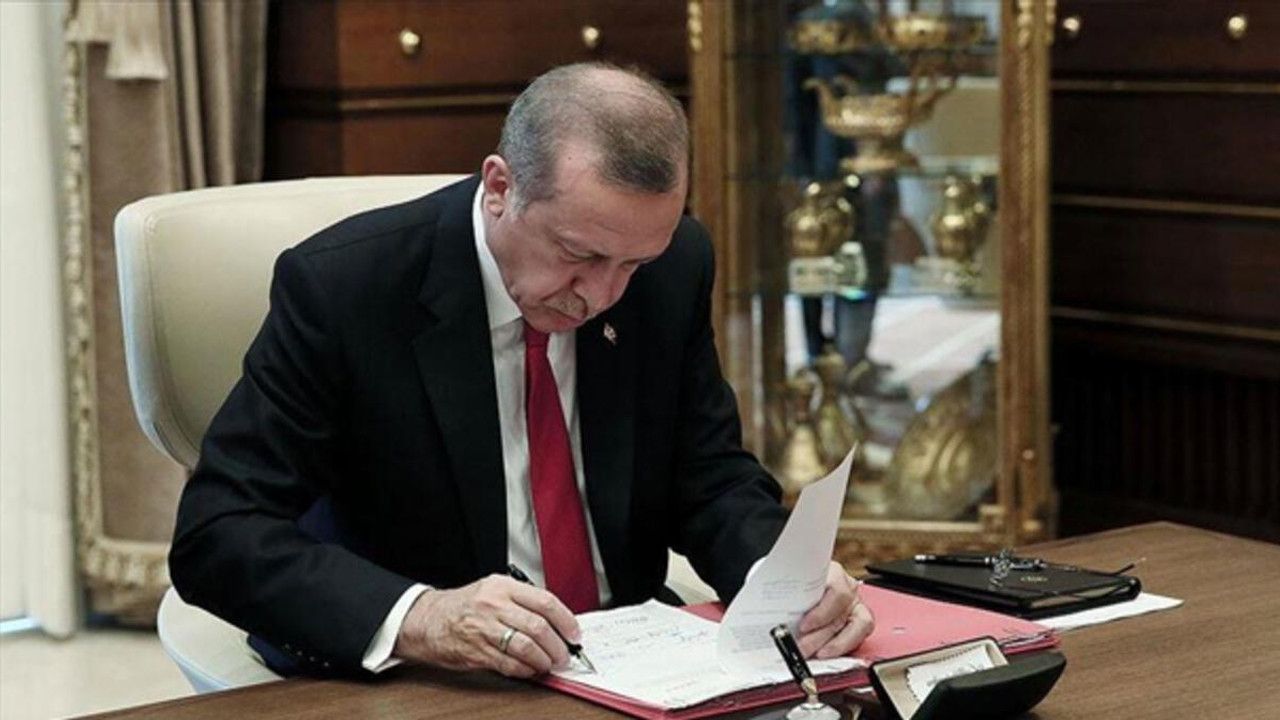 Cumhurbaşkanı Erdoğan imzaladı! İkinci başkanlığa o isim atandı