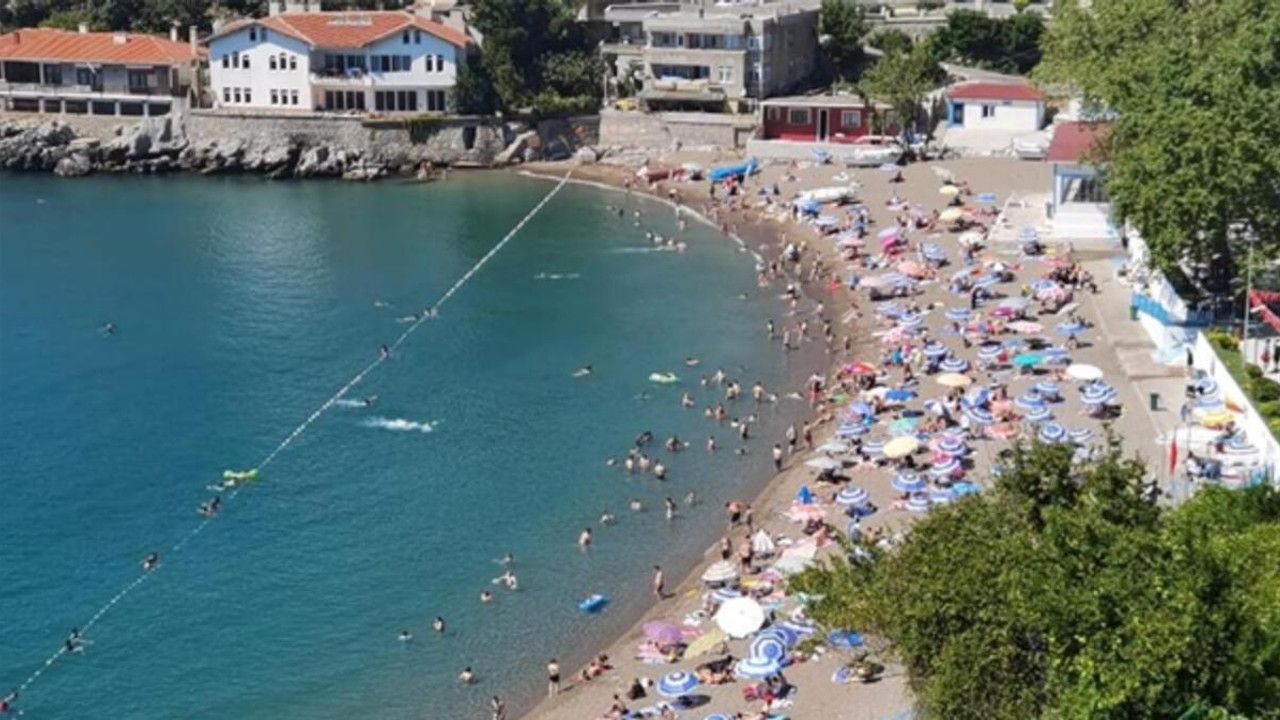 Halk plajında denize girmek yasaklandı! Belediyeden flaş açıklama