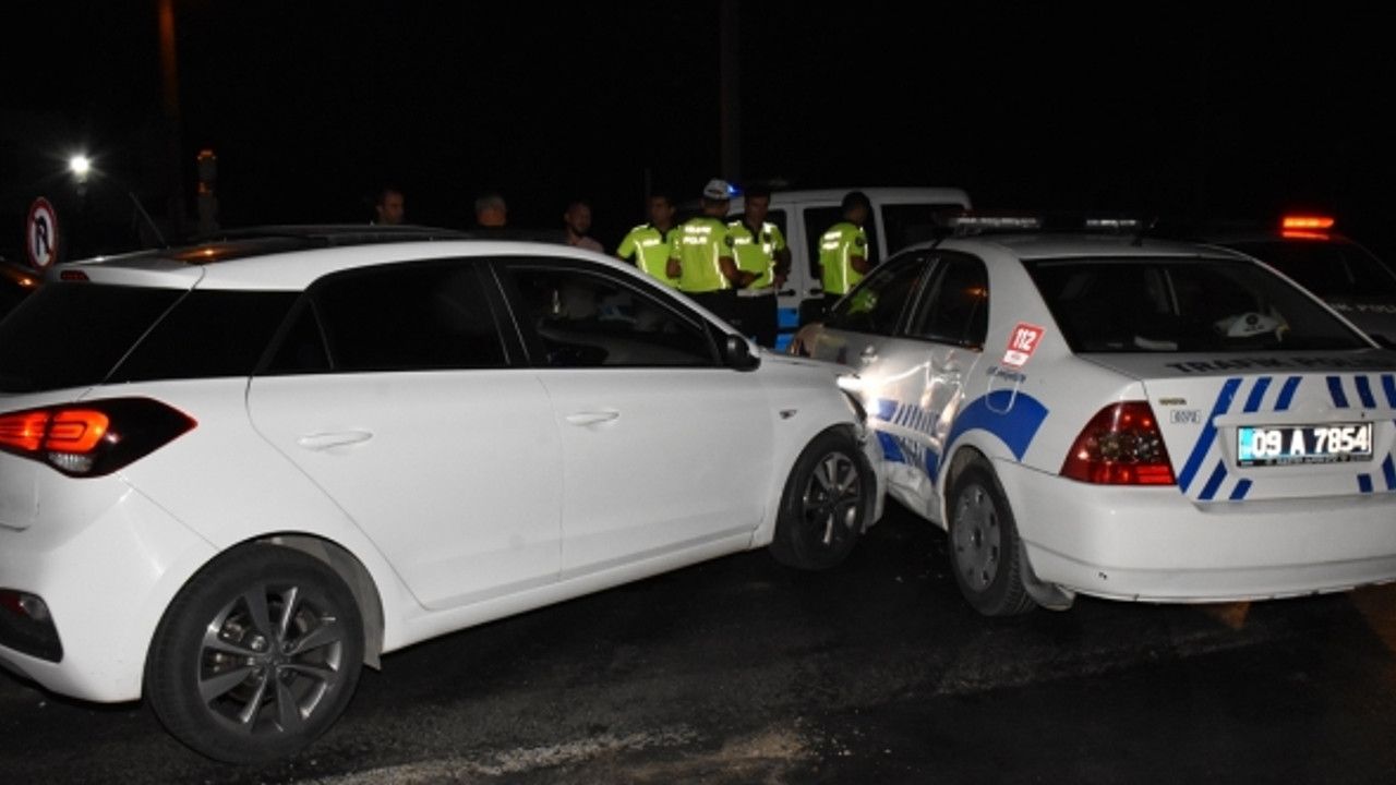 İncirliova'da alkollü sürücü polis arabalarına çarpınca yakayı ele verdi