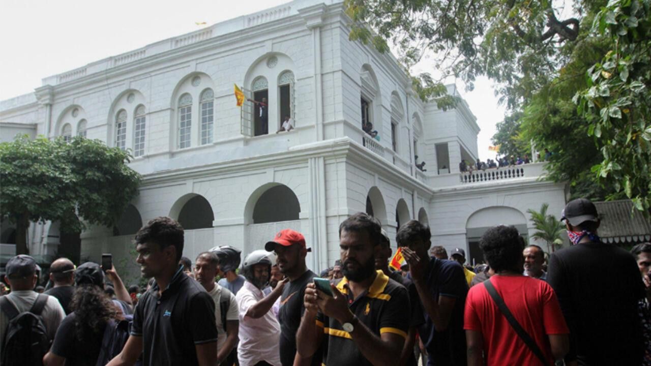 Sri Lanka'da göstericiler başkanlık sarayını bastı