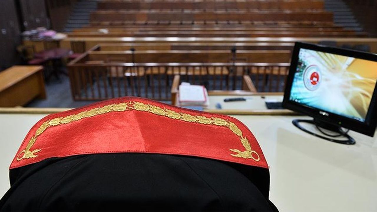 Hakim ve savcıların görevde yükselme kararları Resmi Gazete'de