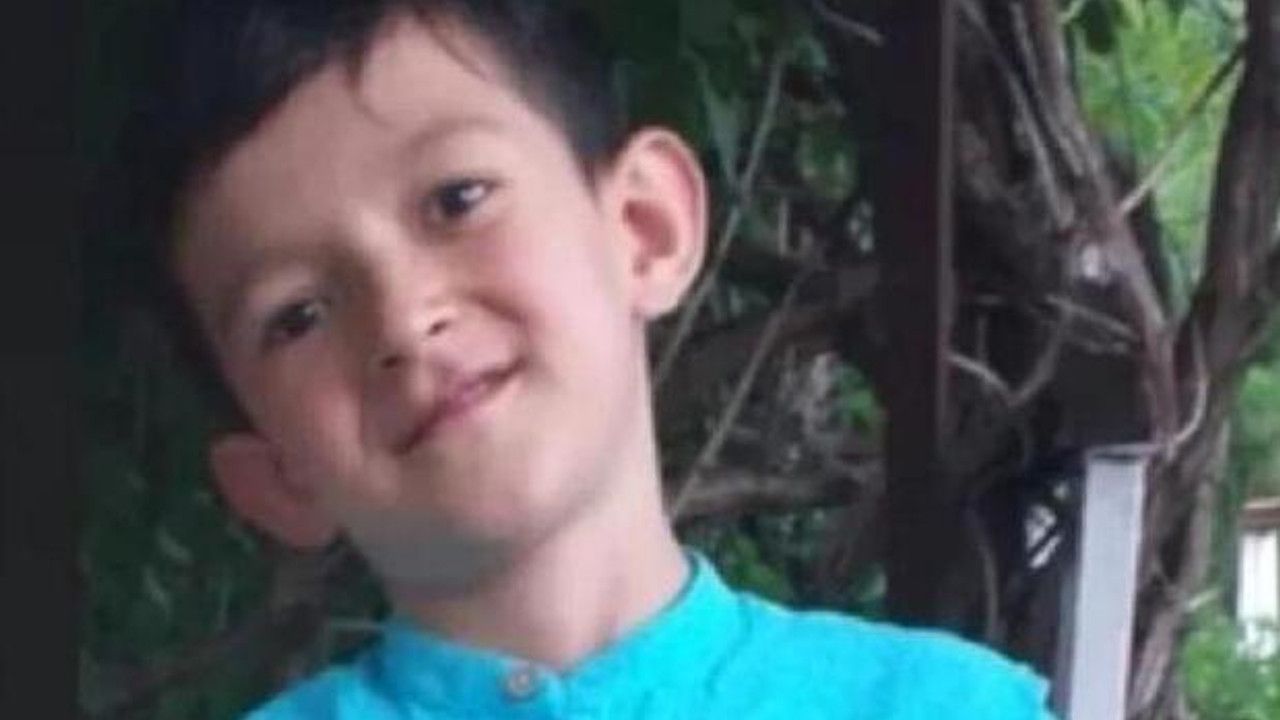 9 yaşındaki Emirhan, düğündeki maganda kurşunuyla hayatını kaybetti