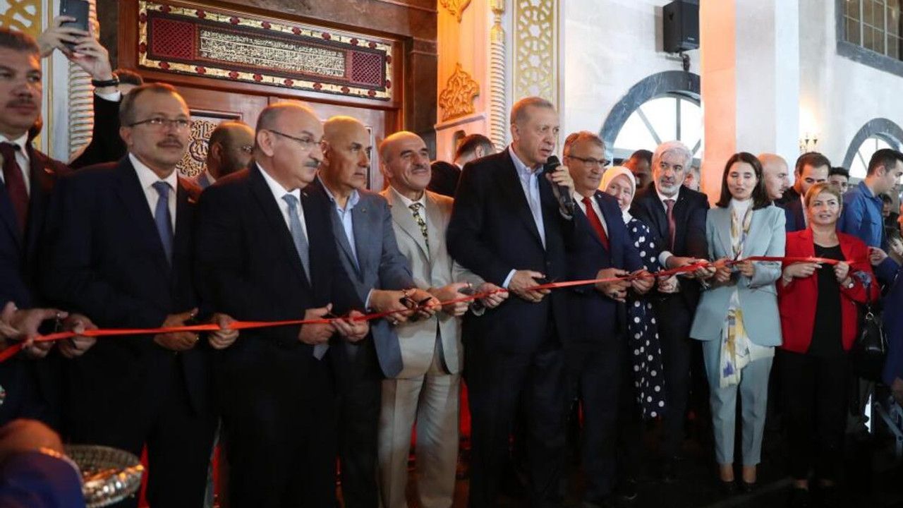 Cumhurbaşkanı Erdoğan, Manisa'da açtığı camiye isim verdi