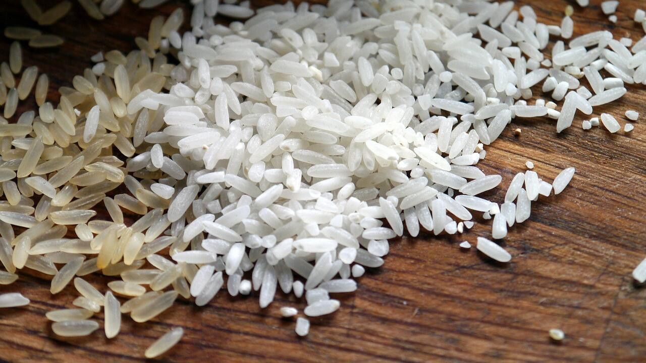 Gıda hileleri durmak bilmiyor! 4 adımda pirinç testi!