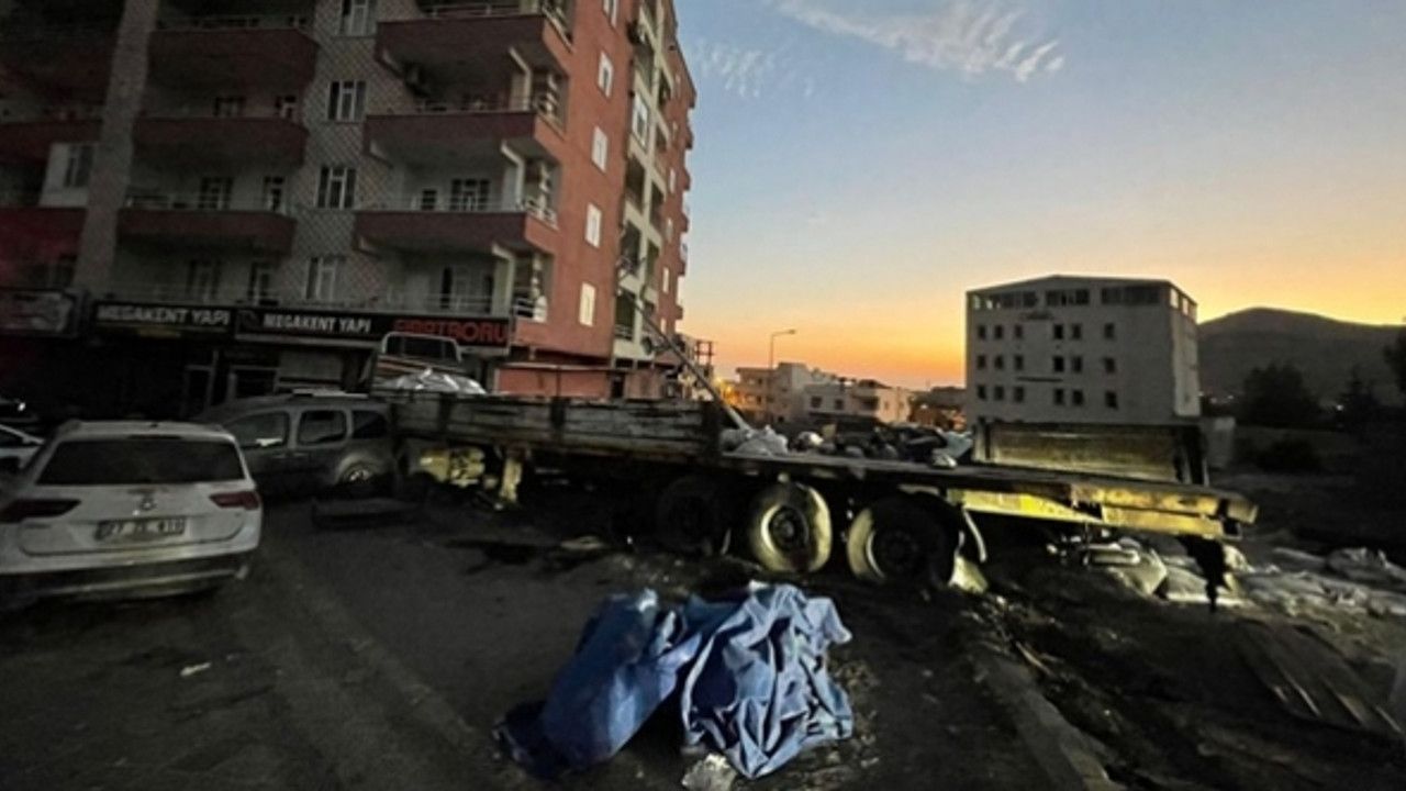 Mardin'de meydana gelen kazayla ilgili gözaltına alınan 2 tır şoförüne tutuklama