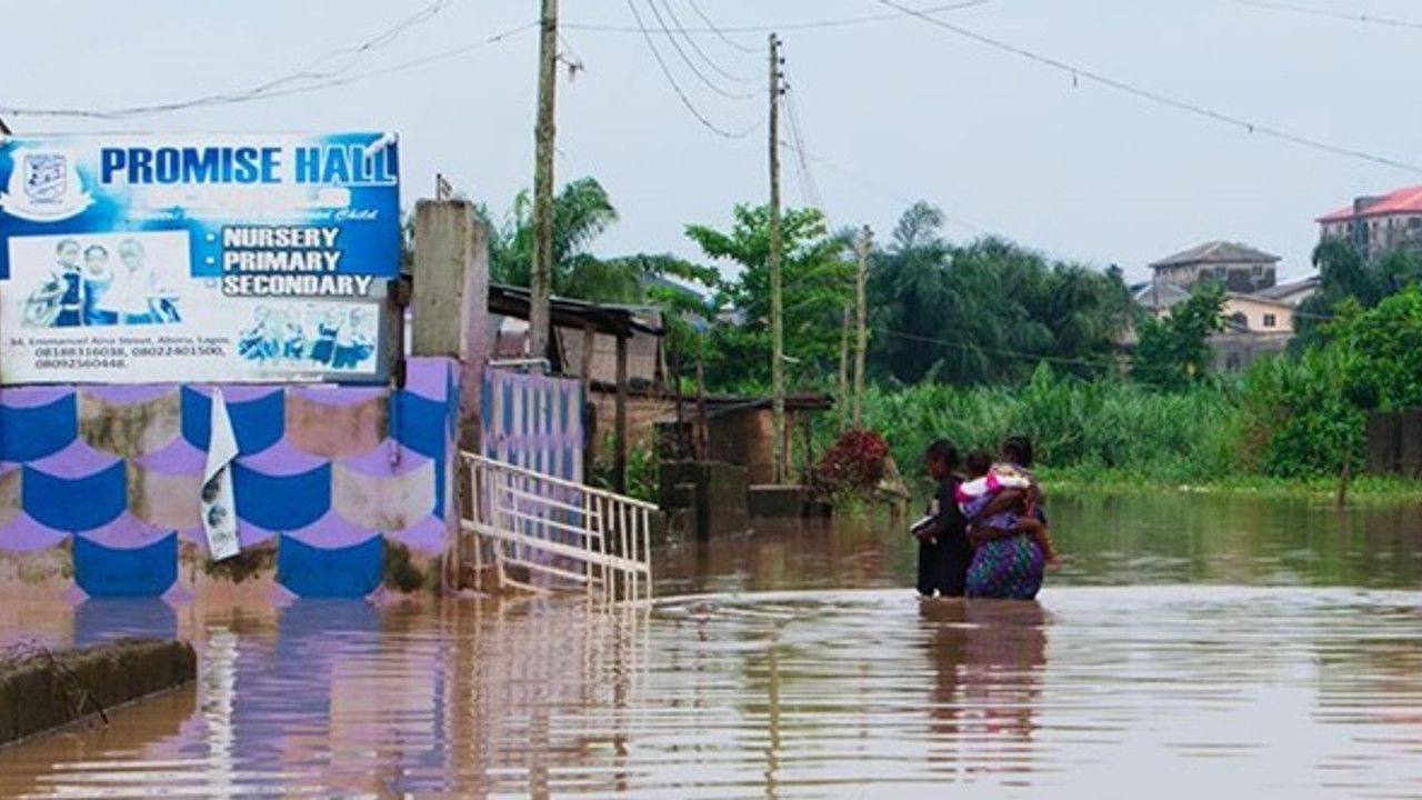Nijerya'da sellerde 50 kişi öldü