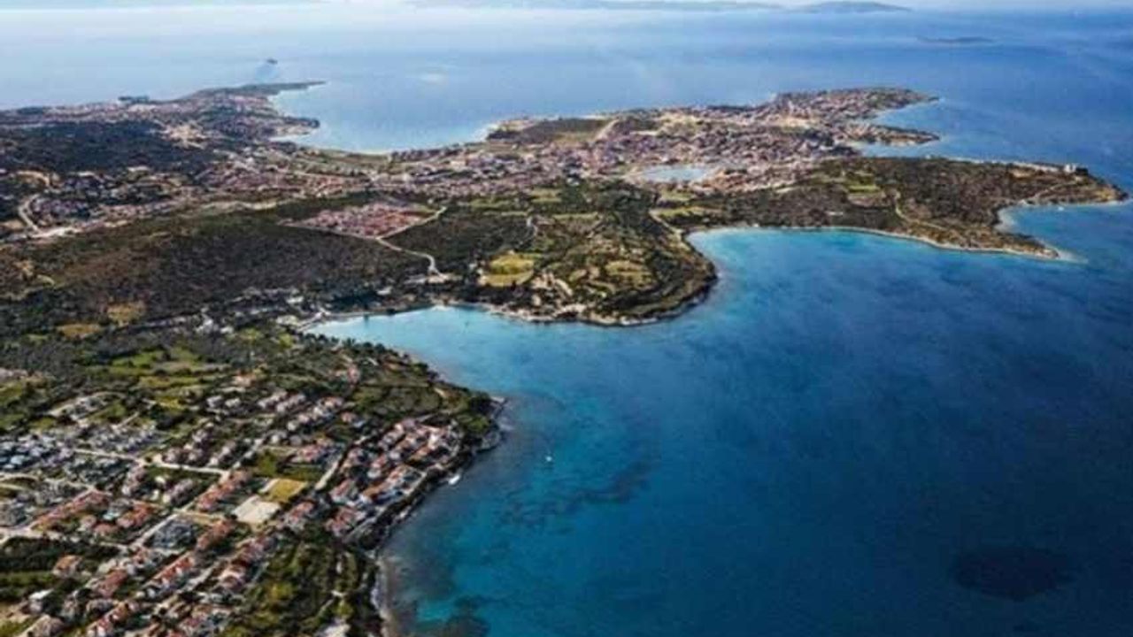 İzmir Çeşme'de üç kupon arazi satışa çıkarıldı