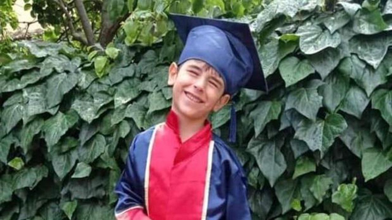 Beyin kanaması geçiren 6 yaşındaki İsmail Asaf Temel kurtarılamadı
