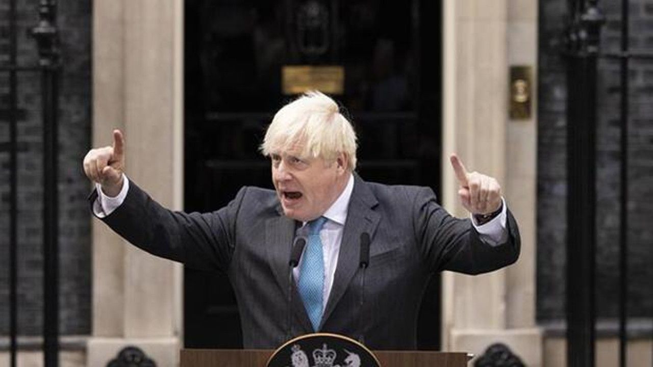 Boris Johnson böyle veda etti: 'Benden bu kadar millet'
