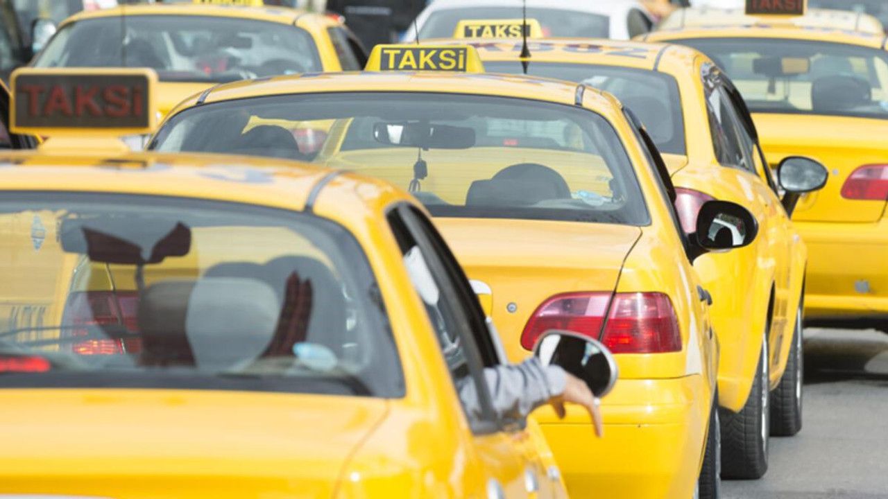 Taksi ücretleriyle ilgili flaş zam talebi! 'Toplu taşımadan ucuz'