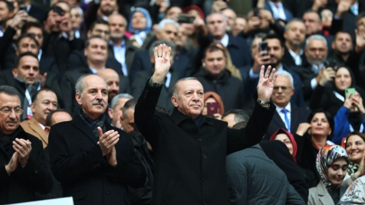 AK Parti'den Cumhurbaşkanı Erdoğan'a yeni şarkı