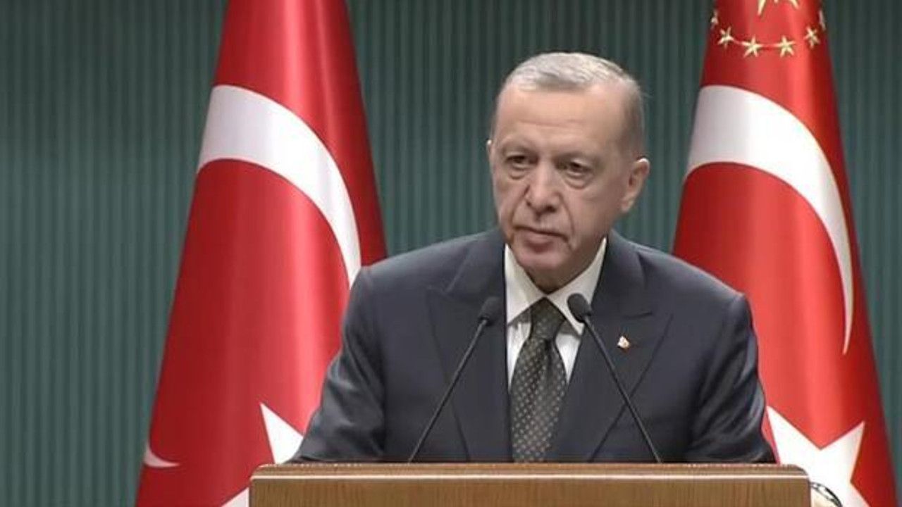 Cumhurbaşkanı Erdoğan yeni burs ve kredi rakamlarını duyurdu: Başarılı öğrenciye teşvik geliyor