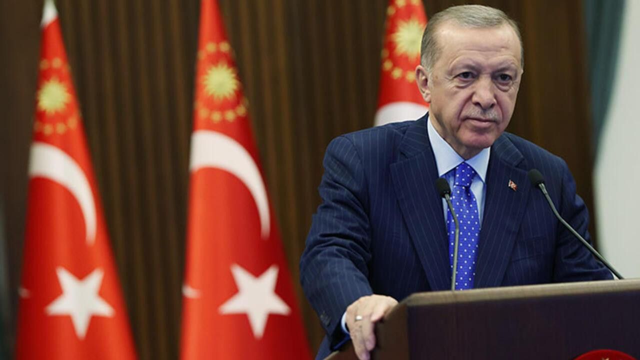 Cumhurbaşkanı Erdoğan, 2023 seçimlerinin 14 Mayıs’ta yapılacağını açıkladı