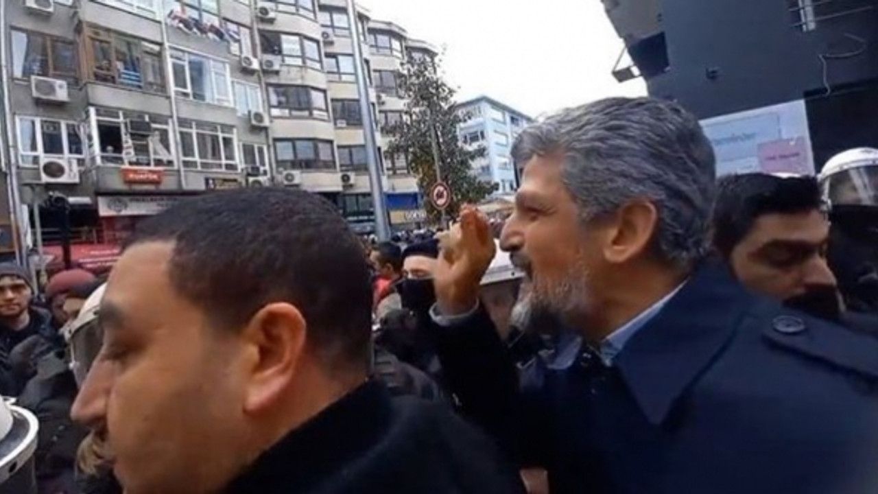HDP'li Garo Paylan'dan polise tehdit: "Hesap vereceksin kork, tir tir titriyorsun değil mi?"