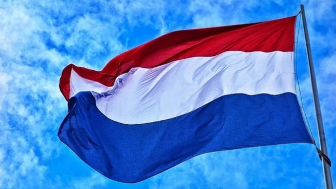 Hollanda, Ukrayna'ya yardım için 2023 bütçesinden pay ayırdı