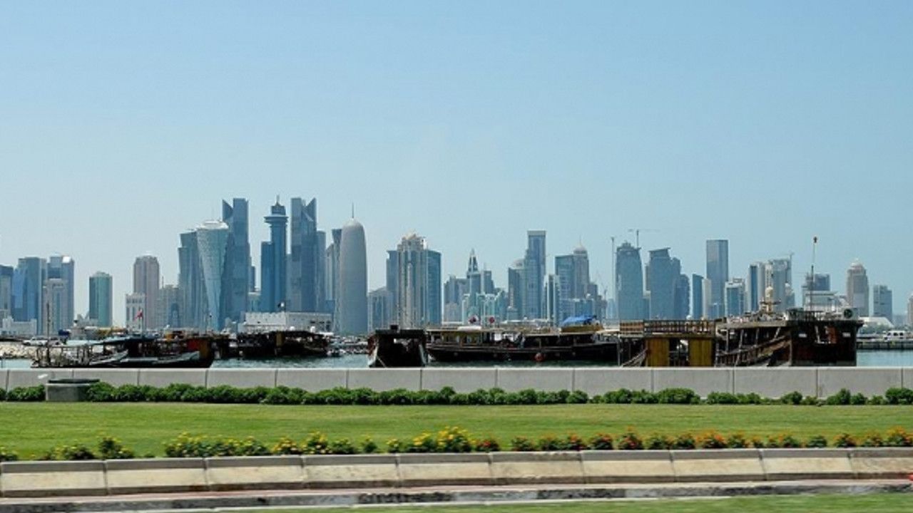Katar'ın Dünya Kupası sorumlusu: Turnuva hazırlıkları sırasında 400 ila 500 göçmen işçi öldü