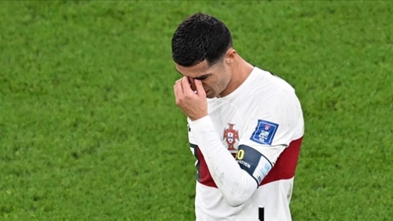 Ronaldo üzgün, Ronaldo mutsuz