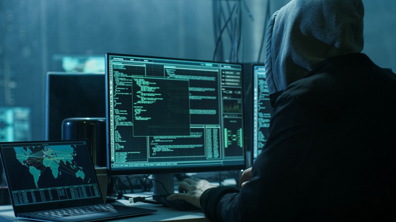 Siber korsanlar Darknet’te 8 ayda yaklaşık 150 milyon dolarlık çalıntı veri sattı