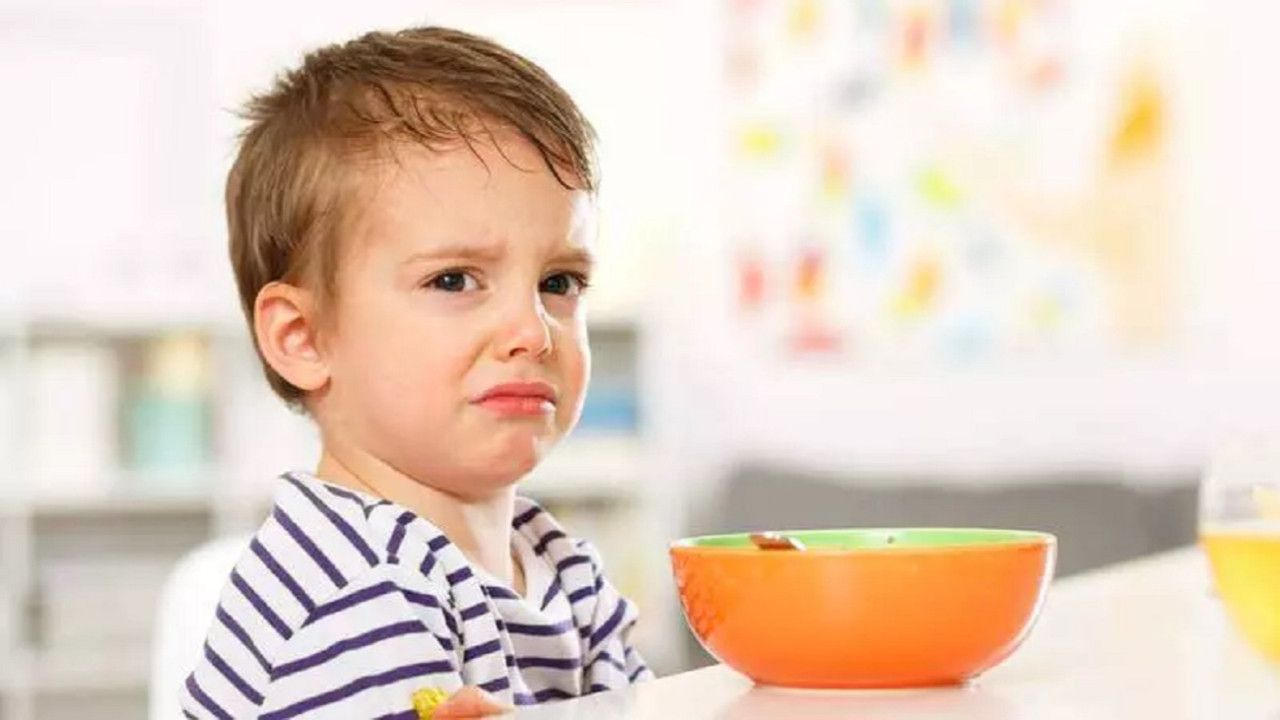Uzmanlar yiyeceklerin tadını değiştiren bir numara buldu: Çocuğunuz artık ıspanak yiyecek!