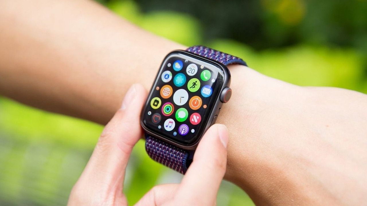 Apple Watch alamayanlar için 3 dolarlık alternatif akıllı saat üretildi