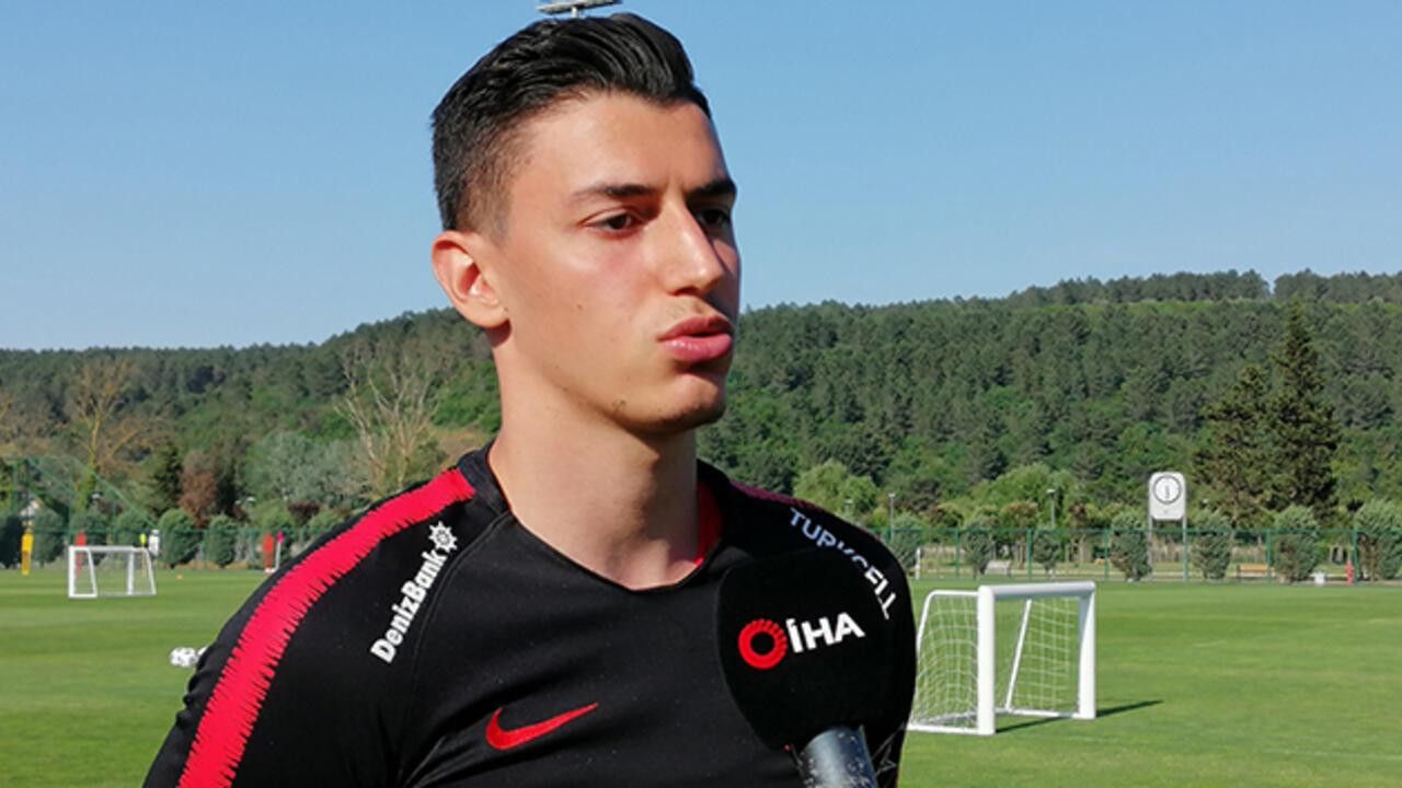 Berke Özer sezon sonuna kadar İstanbulspor forması giyecek