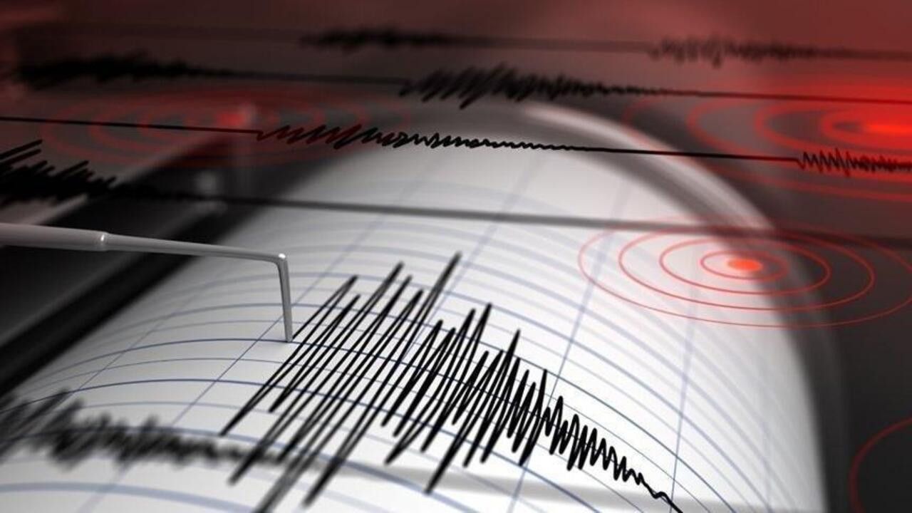 Son dakika depremleri: Ege Denizi’nde 4.2 büyüklüğünde deprem