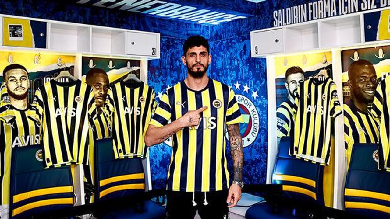Son Dakika: Samet Akaydın resmen Fenerbahçe'de! Transfer maliyeti...
