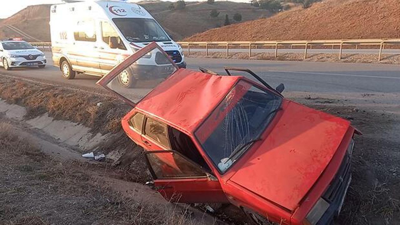 Trafik kurallarını altüst etti... Kaza yaptı! Binlerce lira ceza yazılan sürücünün ehliyetine 2042'ye kadar el konuldu