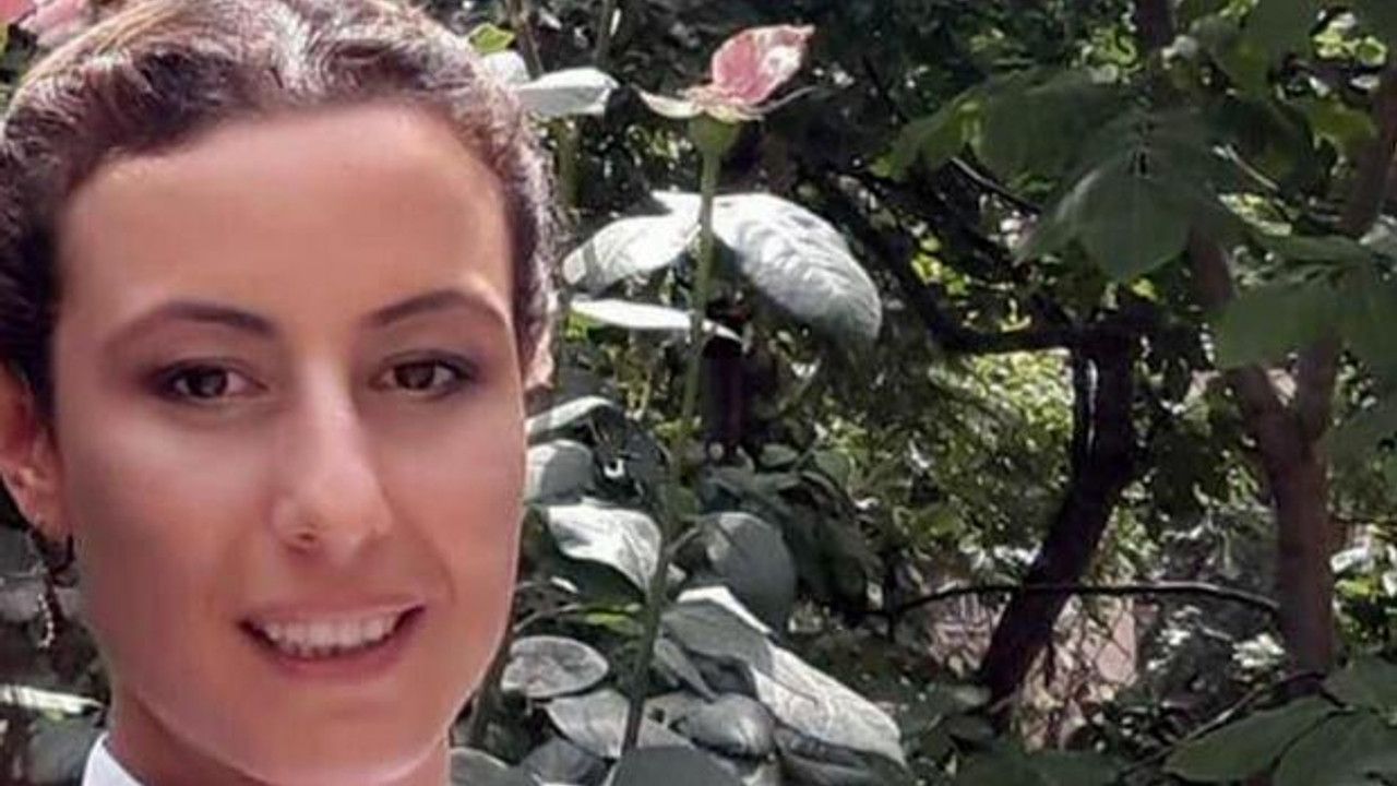 Adıyaman'da enkazda kalan hemşire Sibel Önder Şahin, hayatını kaybetti