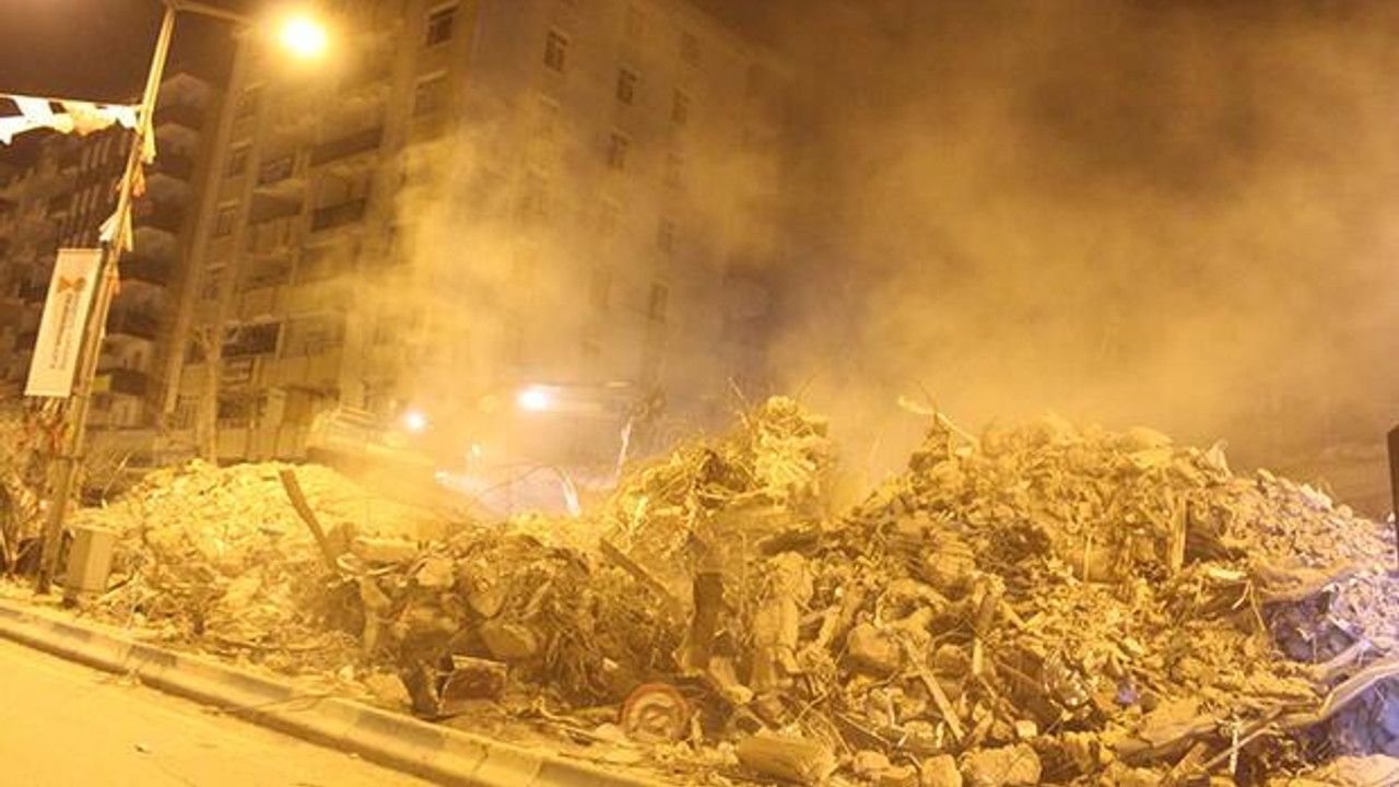 Kahramanmaraş'taki depremin ilk anları polis telsizinde: Anonslar felaketin büyüklüğünü gösterdi
