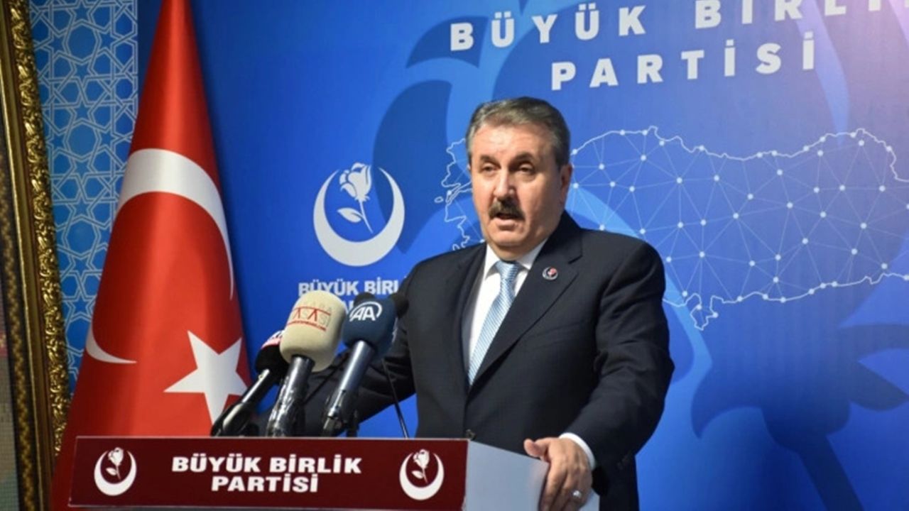 Başkan Mustafa Destici: HDP'liler ile tokalaşmıyorum